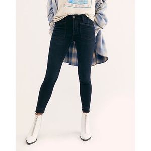 New Free People Ivy Midrise Skinny Jeans Size 25